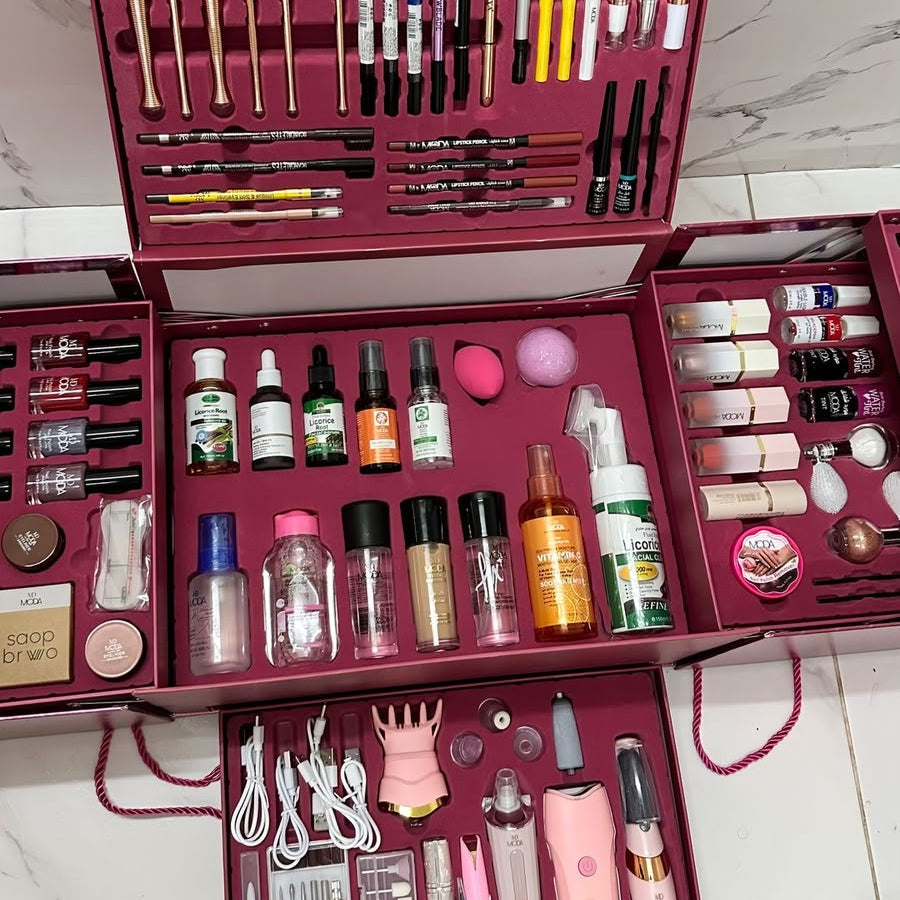 Huge Makeup Kit – 140 Products